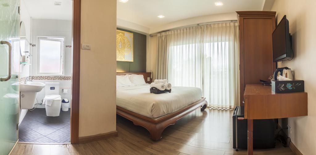 Eastgate Hotel Chiang Mai Buitenkant foto